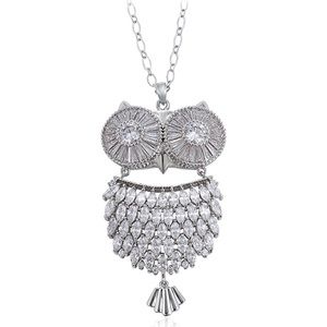 Elegant swarovski crystal Owl necklace